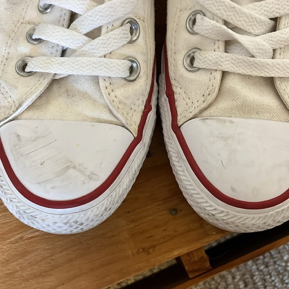 Converse All Star Sneakers Size 7 - Picture 4 of 6